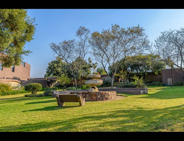 2 BEDROOM APARTMENT FOR SALE IN NORTH RIDING